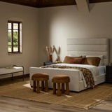 Daphne Bed