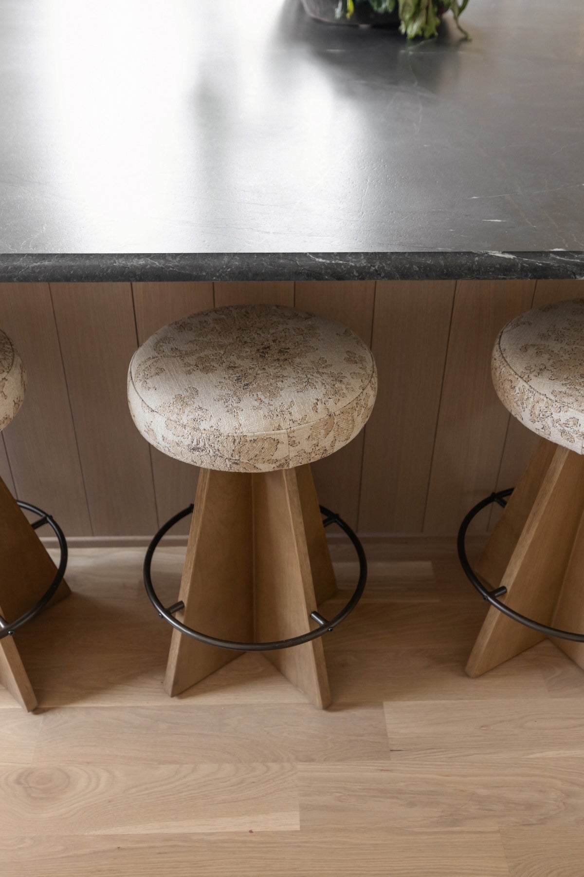 Damon Swivel Bar + Counter Stool