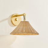 Dalia Sconce