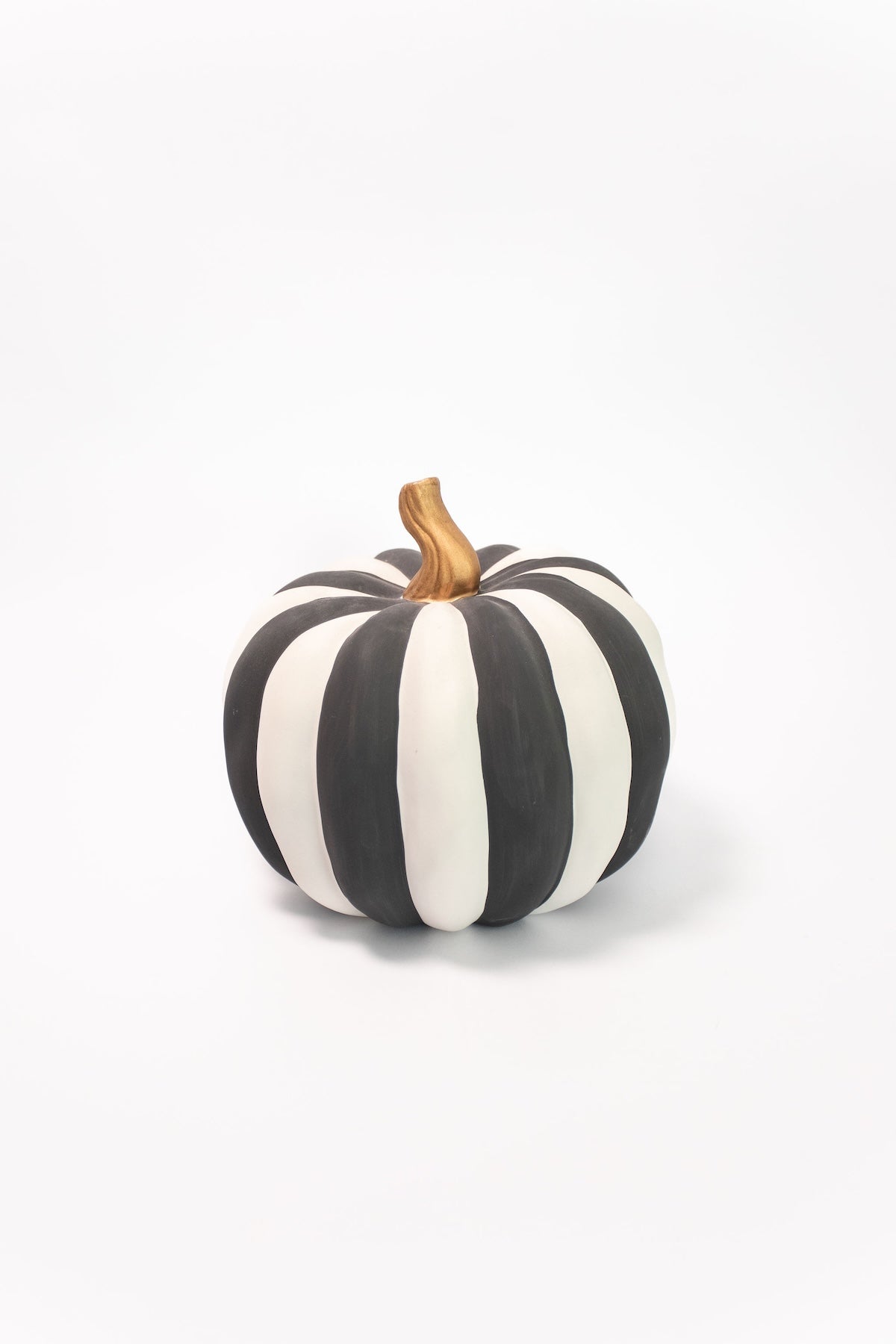 Matte Striped Pumpkin - Round