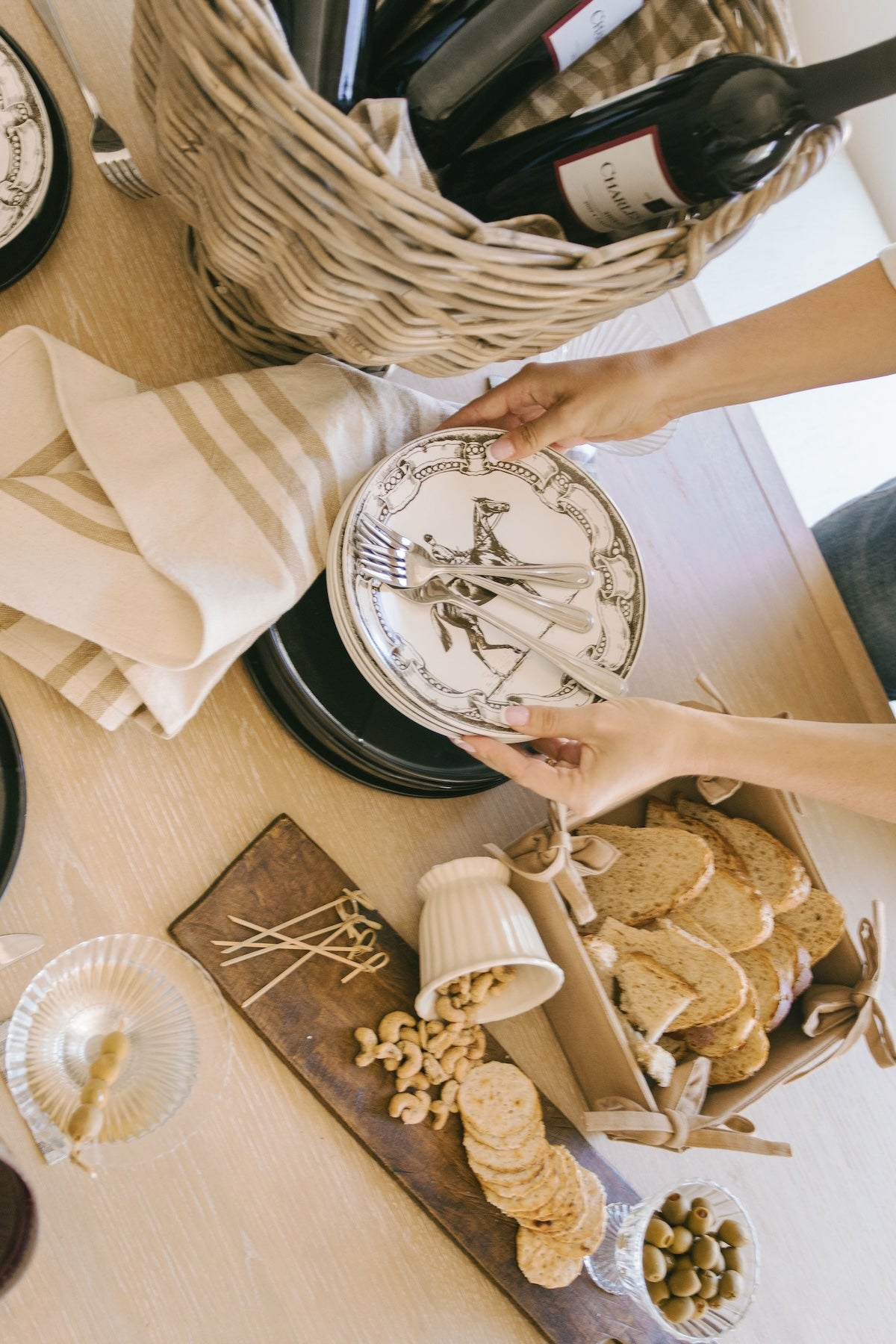 Vintage-Inspired Horse and Rider Plate