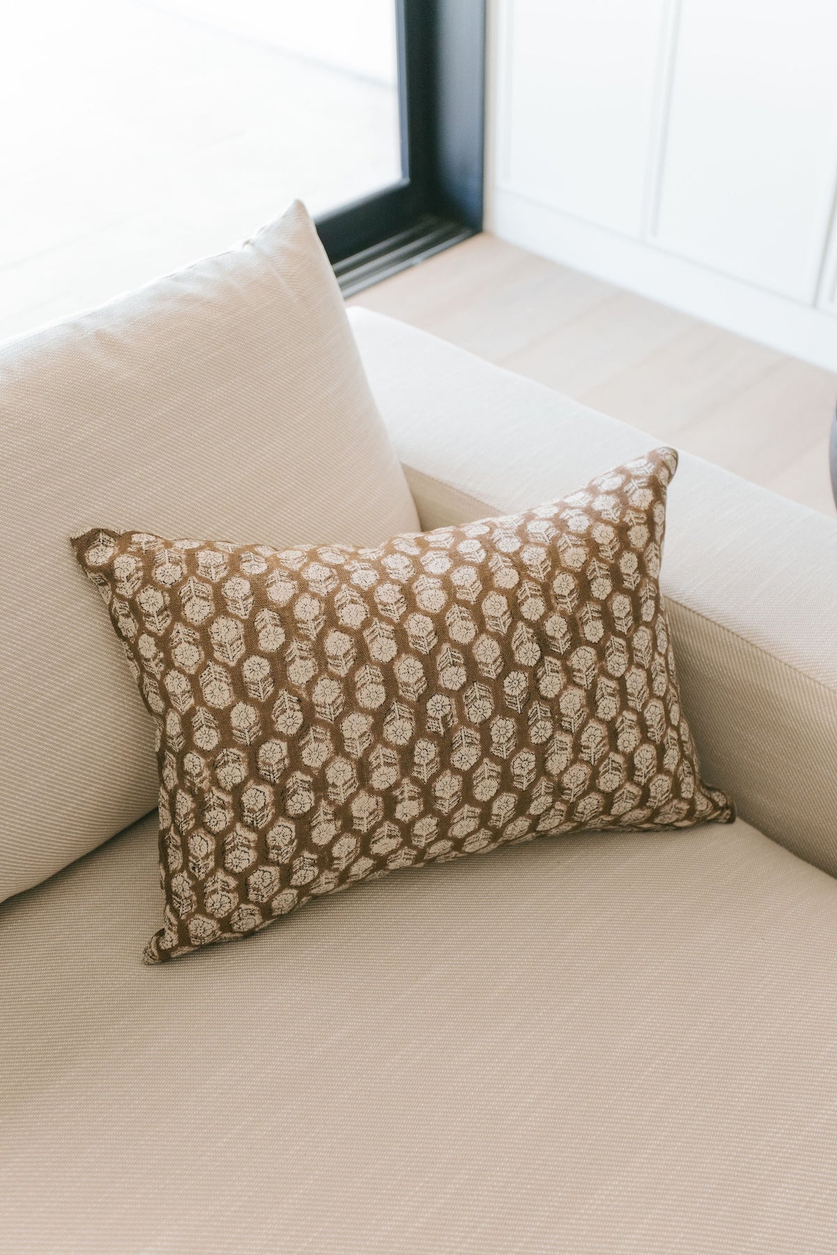 Floral Print Lumbar Pillow - 14