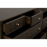 Highland Dresser
