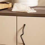 Curvature Handle