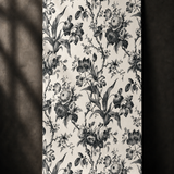 En Rose Onyx Wallpaper